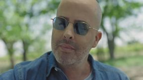 עילי בוטנר, מתוך הקליפ "זוכר הכל"
