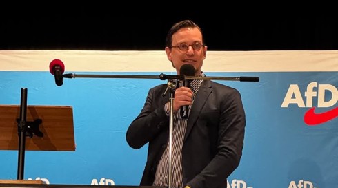 "יש לנו אחריות - אבל גרמנים שנולדו אחרי המלחמה אינם אשמים"