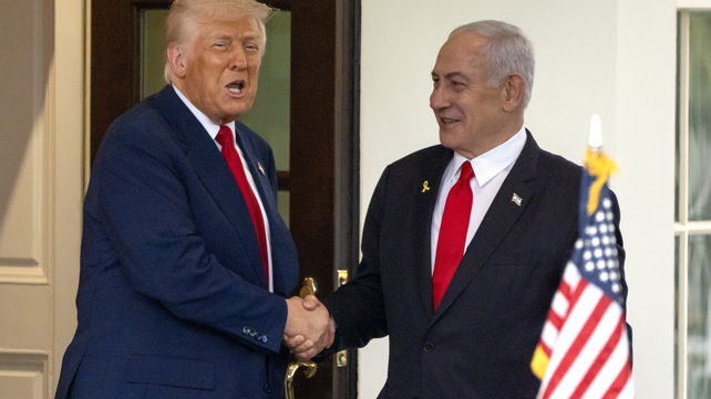 בנימין נתניהו ודונלד טראמפ במפגש בבית הלבן 7.4.25