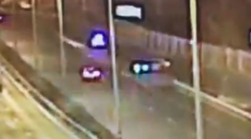 שוטר נפצע קשה מירי בשוגג של חברו במרדף במרכז