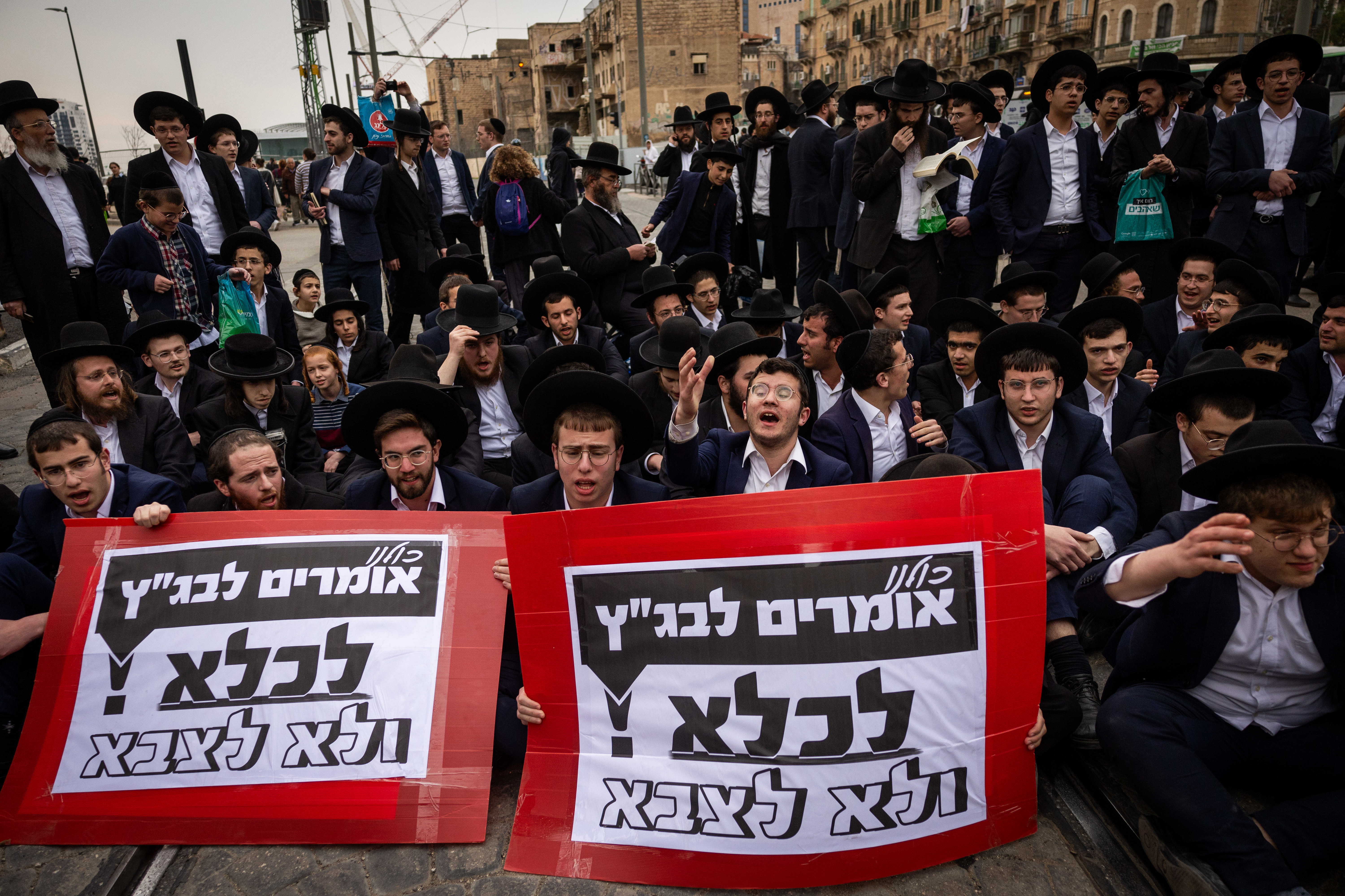 יונתן זינדל, פלאש 90