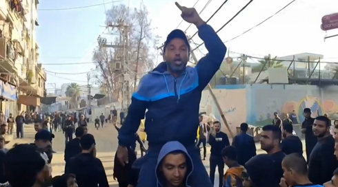 מחאה חריגה נגד חמאס בעזה: העזתים מוחים נגד עליית המחירים