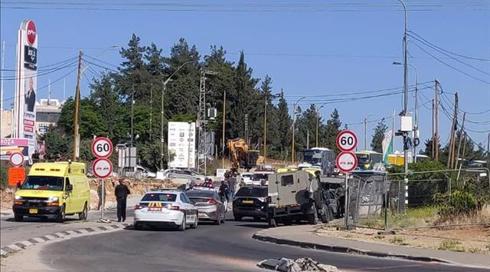 חשד לניסיון פיגוע דקירה בצומת גוש עציון