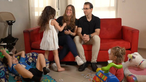 עשירון 9 צריך לוותר על צהרון לילדים ועל פירות בסופר? "מחזיקים מעמד" - השכירים