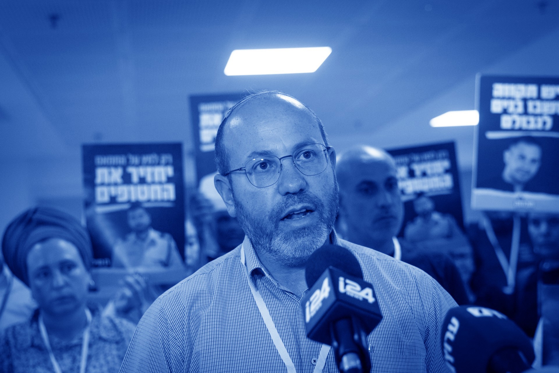 "אם אתה לוקח את נושא החטופים ואתה מבודד אותו מהצרכים של כלל האזרחים, הוא הופך להיות סרטן בגוף המדינה"