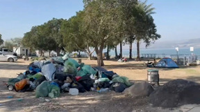 הישראלים טיילו - וטינפו: התמונות העצבות מהכינרת / חופשת החג הסתיימה - והכינרת טבעה בזבל