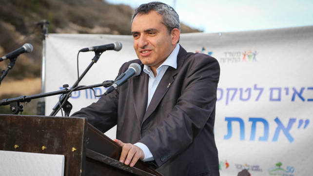 השר להגנת הסביבה, זאב אלקין