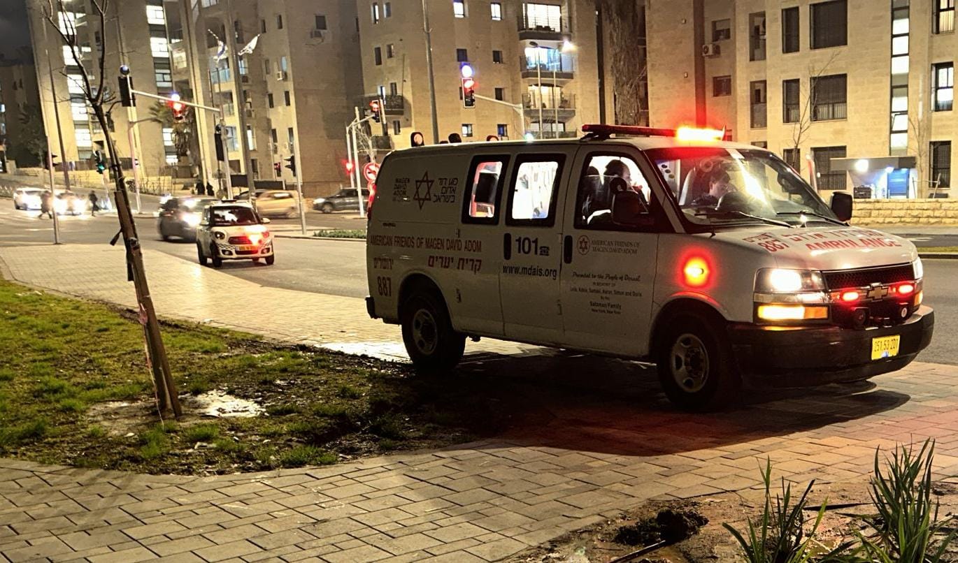 אמבולנס מד"א