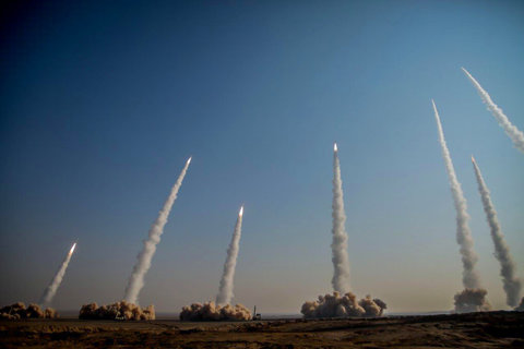 תרגיל שיגור טילים שביצעו משמרות המהפכה באיראן בשנת 2021