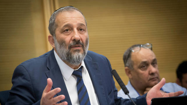 שר הפנים אריה דרעי בכנסת, יולי 2017