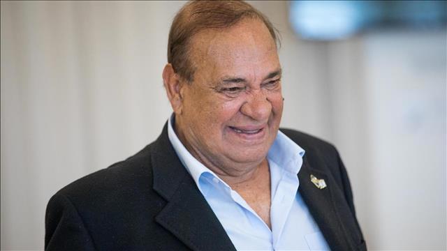 השחקן זאב רווח