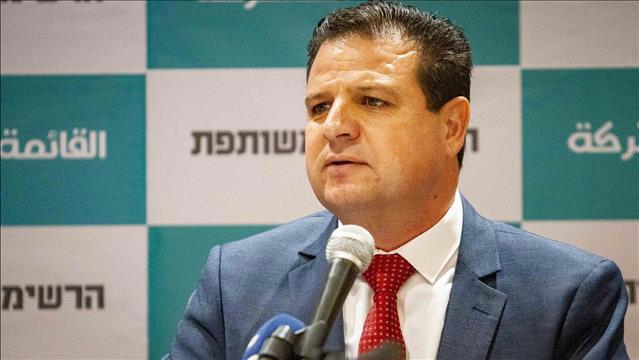 איימן עודה