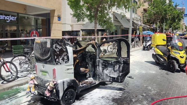 רכב חשמלי התפוצץ בת"א