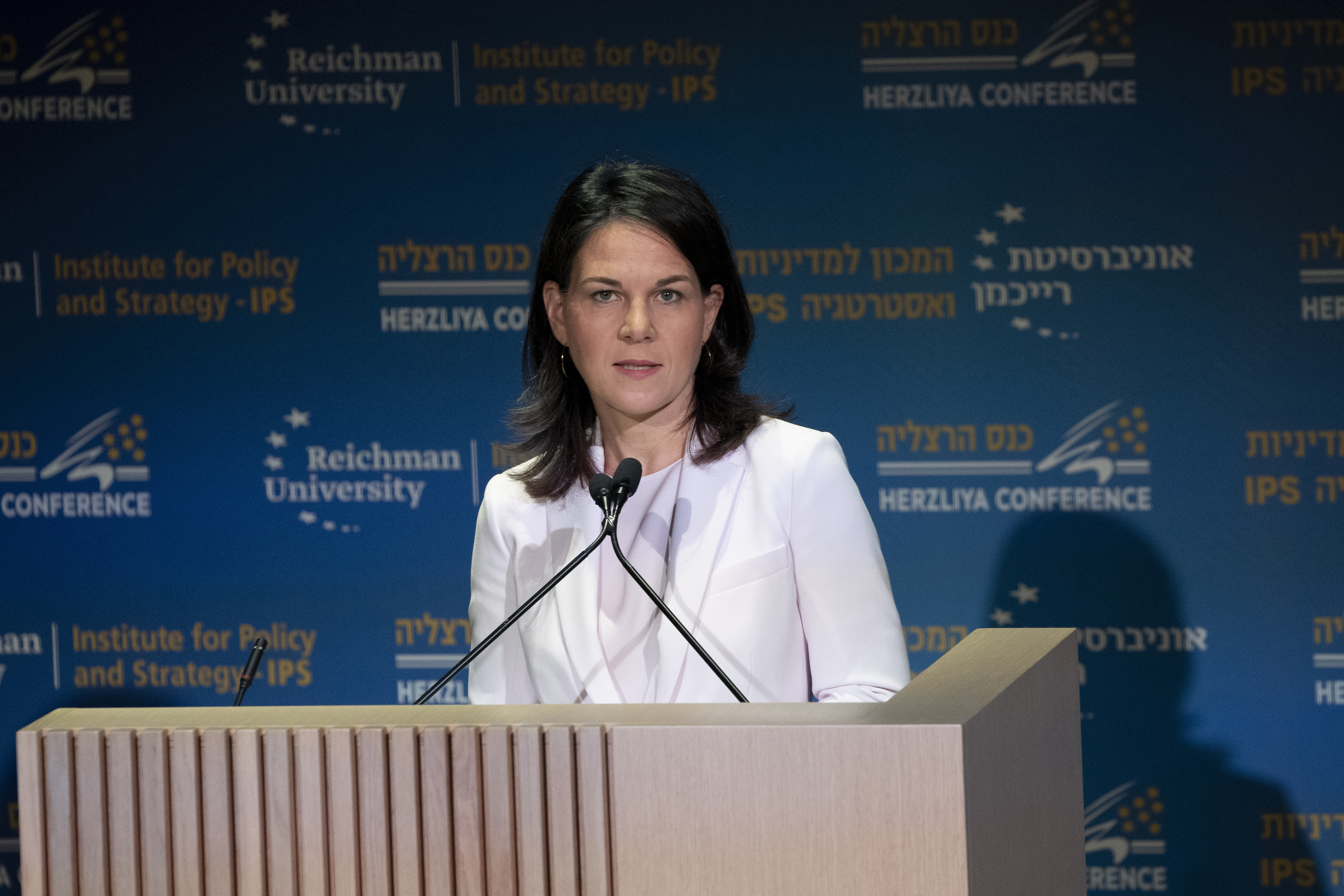 שרת החוץ של גרמניה אנאלנה ברבוק