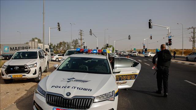 ניידת בצומת שער הנגב אחרי נפילת רקטה, 2021