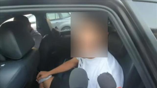 החשוד באונס בקפריסין עם שחרורו, יולי 2019