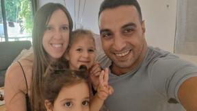 משפחת אשר, יוני, דורון, רז ואביב