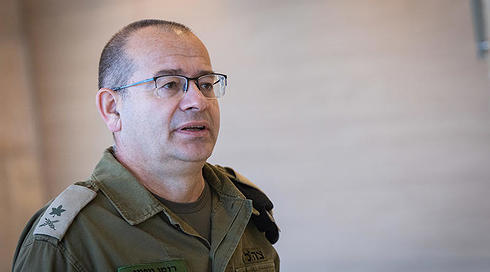 עורך הדין של רומן גופמן: "הוא לא אישר להפעיל את אורי אלמקייס"