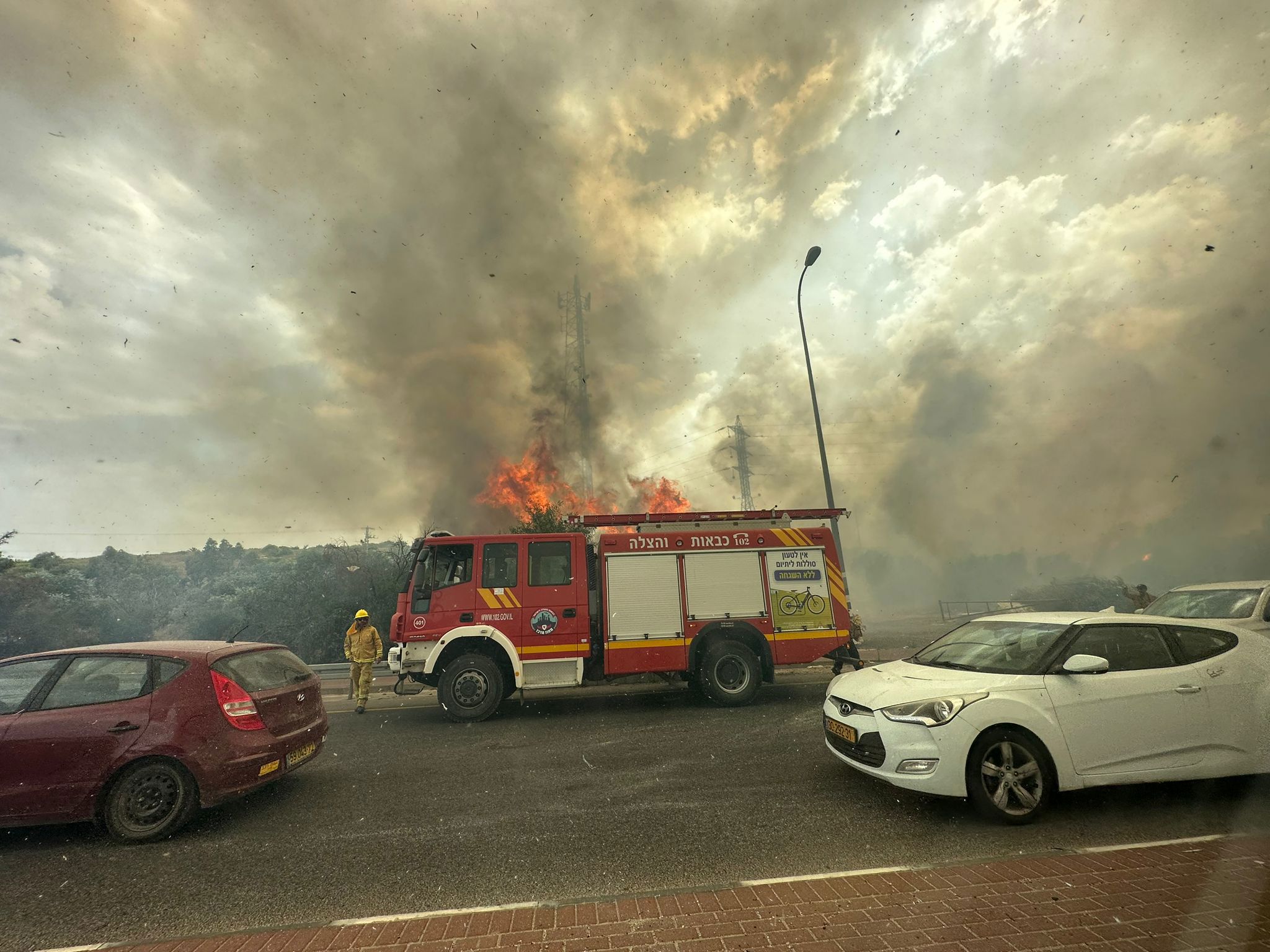 שריפת שטחים פתוחים בצומת שילת, 02.06.23