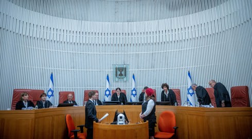 לראשונה: כל שופטי בג"ץ ידונו עילת הסבירות, האם זה סביר?