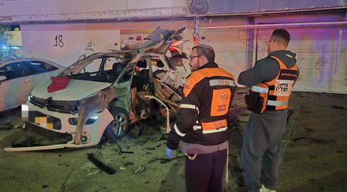 גבר נהרג בפיצוץ רכב בקריית ים, שני בני אדם נפצעו - בניהם בן 13 במצב אנוש