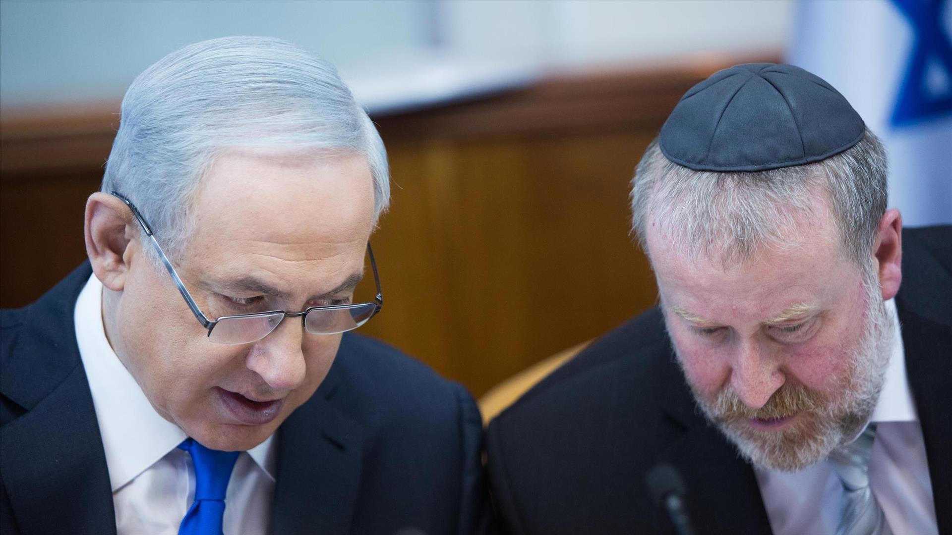 בנימין נתניהו ואביחי מנדלבליט
