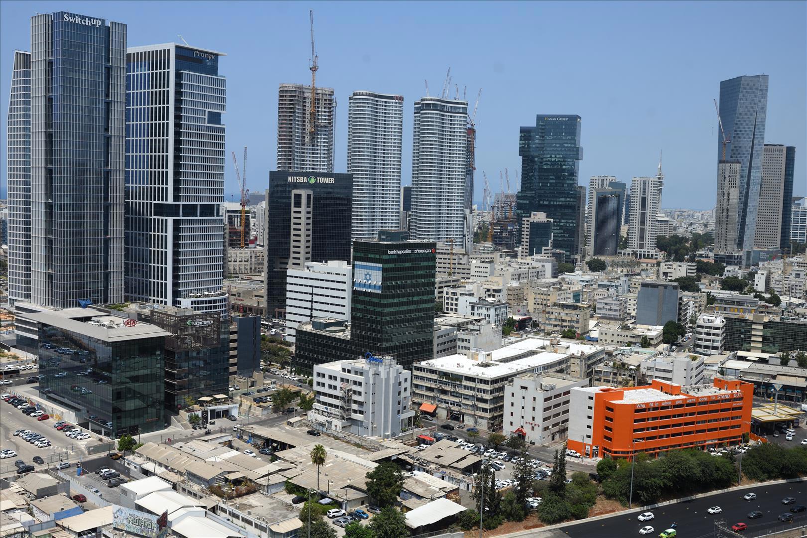 תל אביב