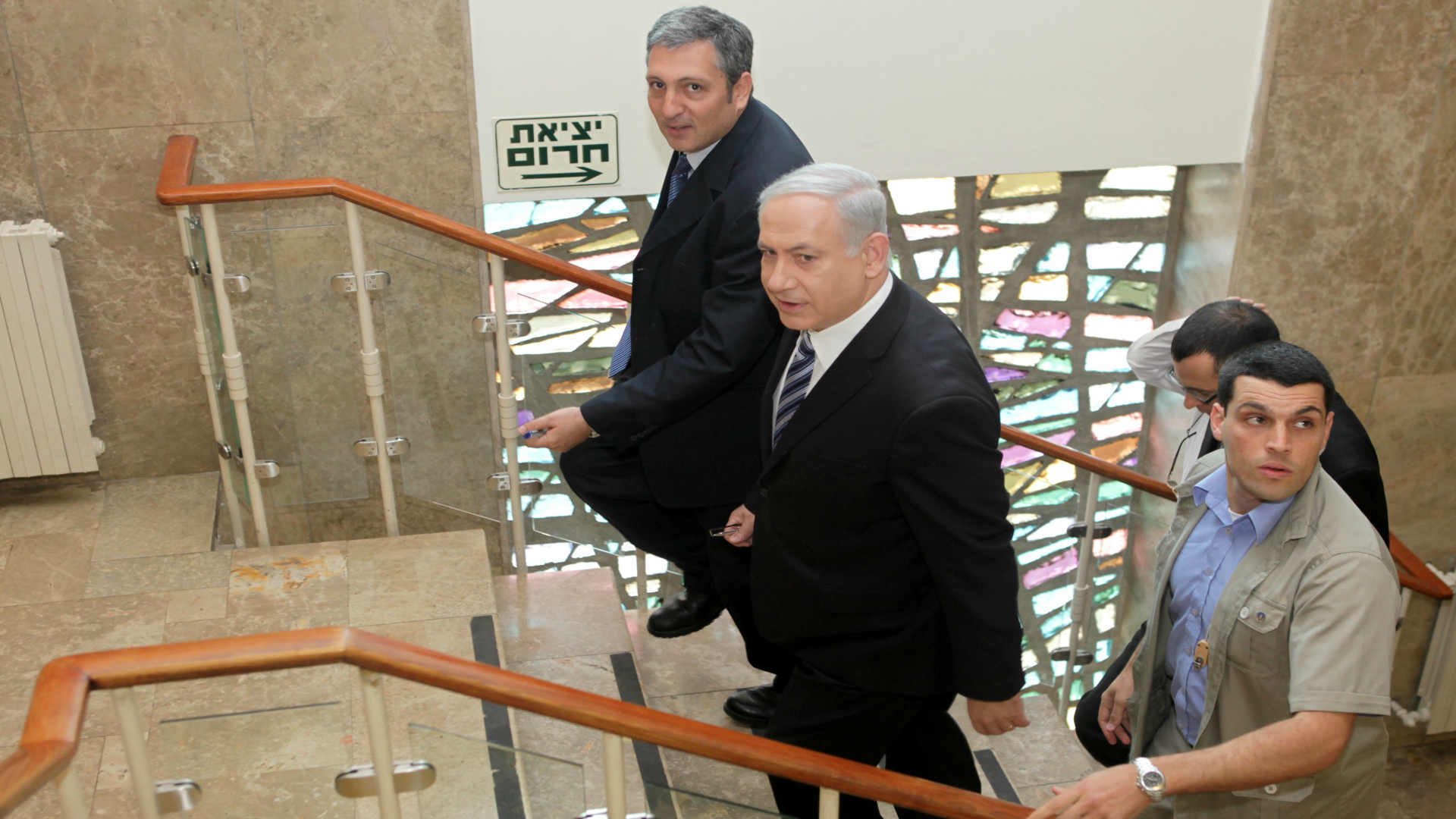 רה"מ בנימין נתניהו וניר חפץ