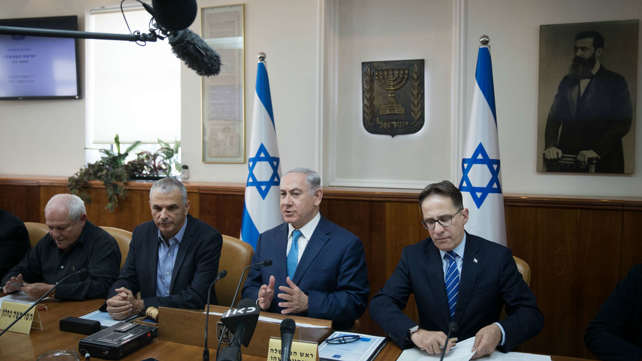 ראש הממשלה נתניהו ושר האוצר כחלון