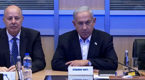 ללא ידיעת הקבינט: הממשלה העבירה נשק וכסף למיליציות בעזה
