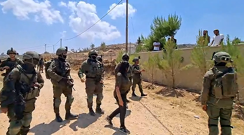 קוסרה: צה"ל סילק פורעים יהודים שהגיעו למרות צו האלוף