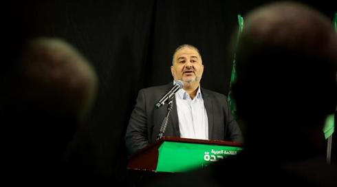 פרסום ראשון: מנסור עבאס "מסנן" את בכירי הממשלה