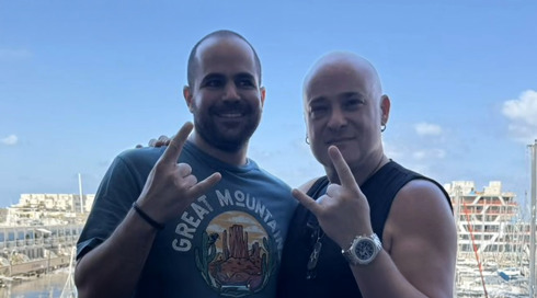 סולן להקת דיסטרבד מספר על הקשר עם ירדן ביבס: "הוא איש מעורר השראה"