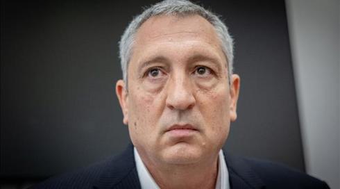 חפץ: יאיר נתניהו ציפה ליחס מיוחד מוואלה