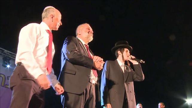 סערת ההפרדה: שטיינמץ הופיע בנהריה שוב בהפרדה