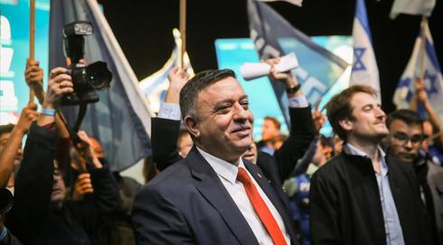תיעוד: שיחת ההרגעה של גבאי עם בכירי מפלגת העבודה