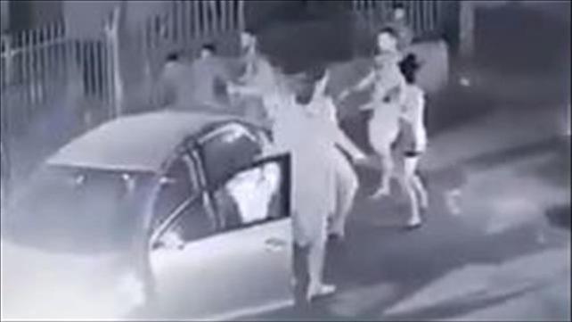 מתוך תיעוד האירוע בו נרצח צעיר בן 21 בבאר שבע 6.10