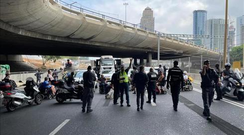 מחאת הנכים מתחדשת: נתיבי איילון נחסמו