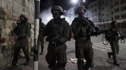 מפקד גדוד צנחנים הותקף בידי מתנחלים שריססו לעברו גז בכפר חווארה