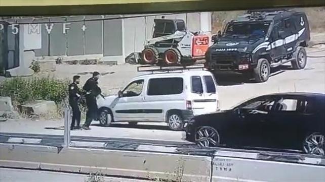 פלסטיני חטף נשק משוטר בדרום הר חברון ונמלט