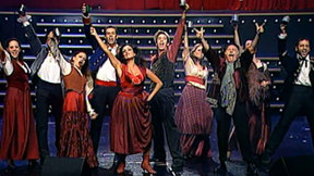 מתוך מופע המחווה לאהוד מנור בקאמרי. 2006