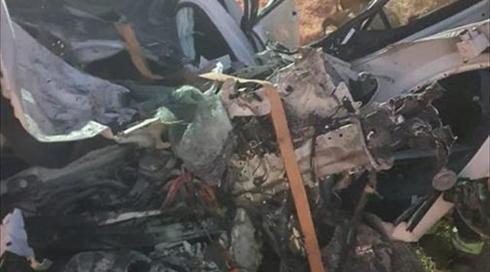 חשד: חצה את ההפרדה, ונחת על הרכב של ניצן וענת