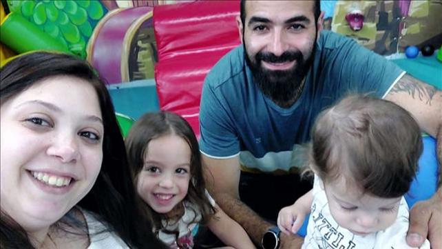  "רציתי שיישאר הגיבור האישי שלי": אלמנתו של השוטר ברק משולם מדברת
