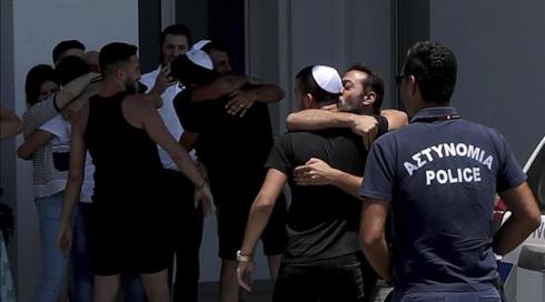 עורך דינו של אחד מהצעירים הישראלים: המתלוננת הבריטית תואשם בגין תלונת שווא (1)