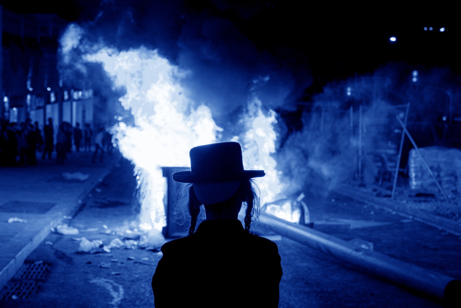 בית הספר, המשטרה והקהילה לא עצרו את התוקף הסדרתי, כבוד הרב