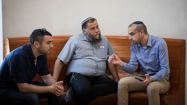 בנצי גופשטיין