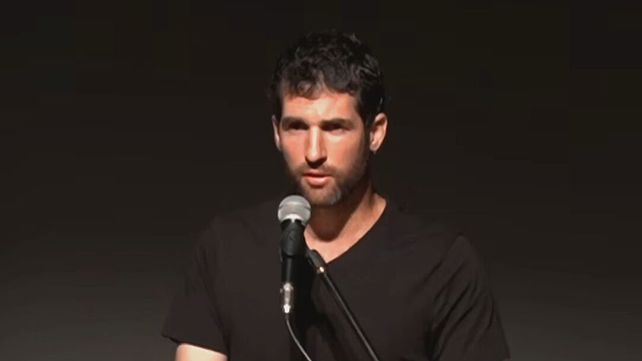 שורד השבי שגיא דקל חן במרכז פרס לשלום, 03.10.26