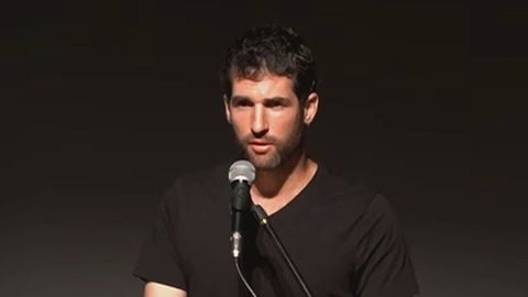 שורד השבי שגיא דקל חן במרכז פרס לשלום, 03.10.26