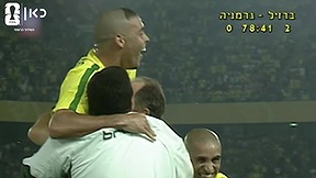 רונאלדו חוגג את השני בגמר מונדיאל 2002 מול גרמניה
