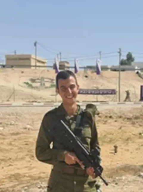 סמל עידו עובדיה ז